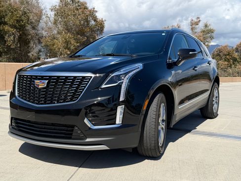 Used 2020 Cadillac XT5 Premium Luxury image 1