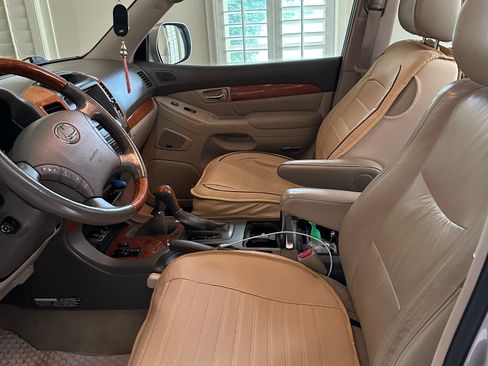 Used 2005 Lexus GX 470 image 15