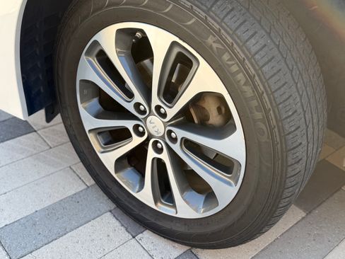 Used 2014 Kia Sorento SX w/ 3rd Row Package AWD/4WD image 19