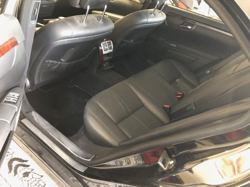 Used 2007 Mercedes-Benz S 550 S 550 Sedan 4D image 13