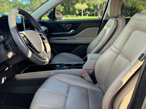 Used 2020 Lincoln Corsair FWD image 17