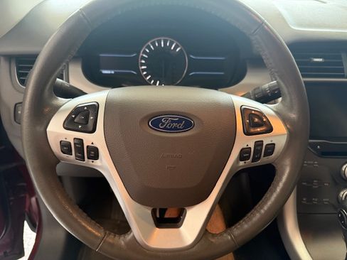 Used 2014 Ford Edge SEL w/ Equipment Group 205A AWD/4WD image 26