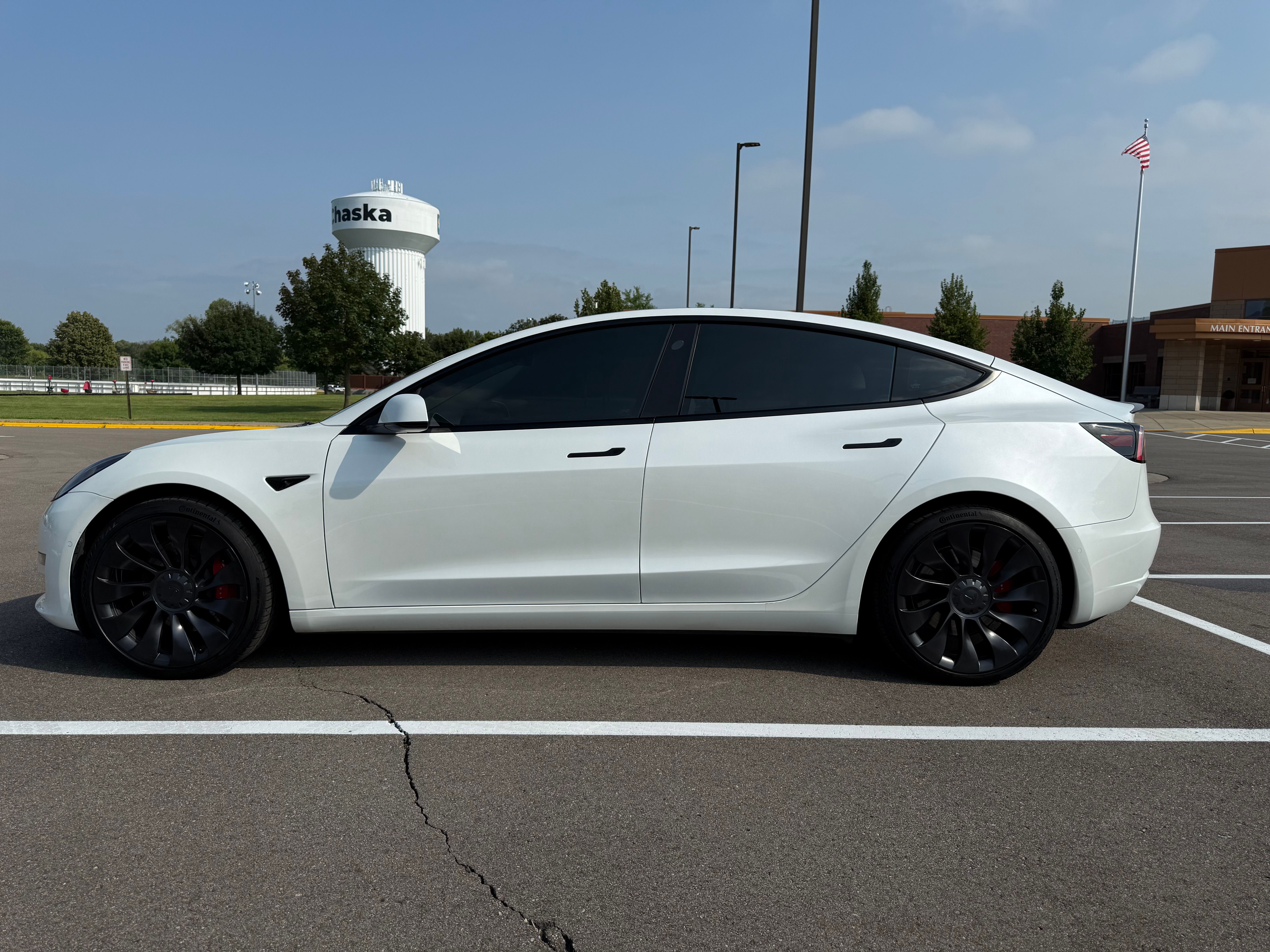 Used 2022 Tesla Model 3 Performance AWD/4WD image 10