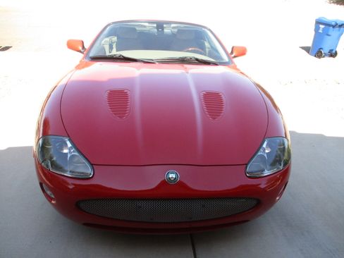 Used 2005 Jaguar XK8 Convertible RWD image 1