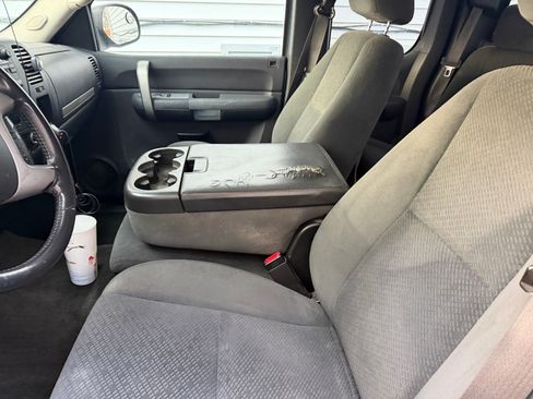 Used 2008 Chevrolet Silverado 1500 LT w/ Power Pack Plus image 21