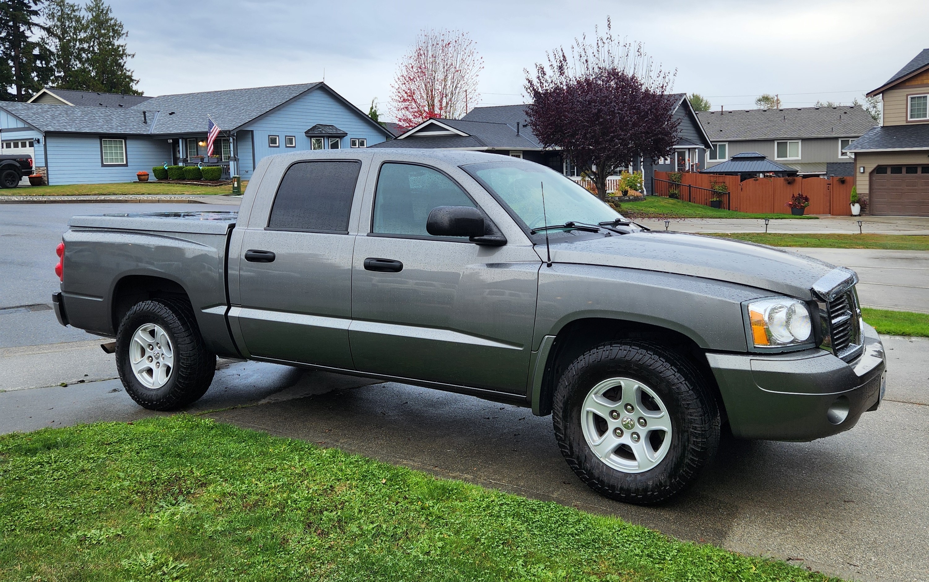 Used 2007 Dodge Dakota SLT w/ Trailer Tow Group AWD/4WD image 5