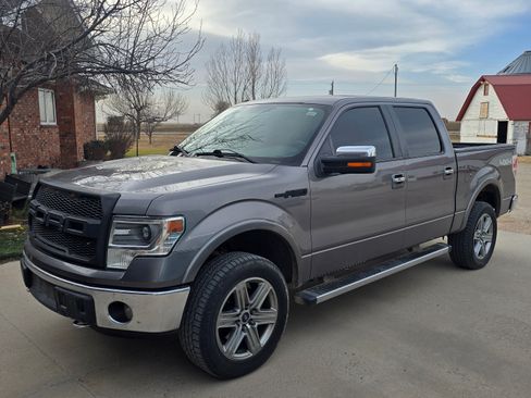 Used 2014 Ford F150 Lariat w/ Equipment Group 502A Luxury image 13