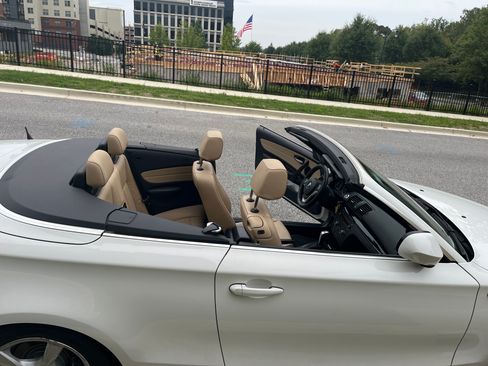 Used 2013 BMW 128i 128i Convertible 2D image 4