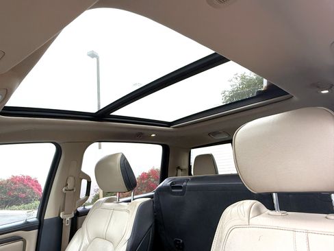 Used 2019 RAM 1500 Limited image 11