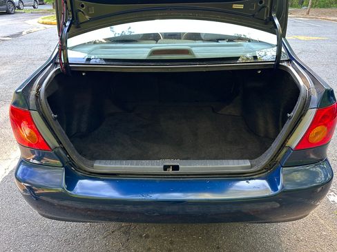 Used 2004 Toyota Corolla CE image 8