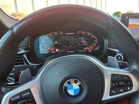 Used 2021 BMW M550i xDrive w/ Premium Package AWD/4WD image 12