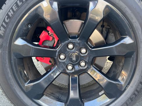 Used 2022 Ford Explorer ST w/ Equipment Group 401A image 14