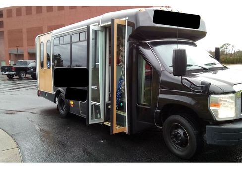 Used 2016 Ford E-350 and Econoline 350 Super Duty w/ Shuttle Bus Prep Package image 6