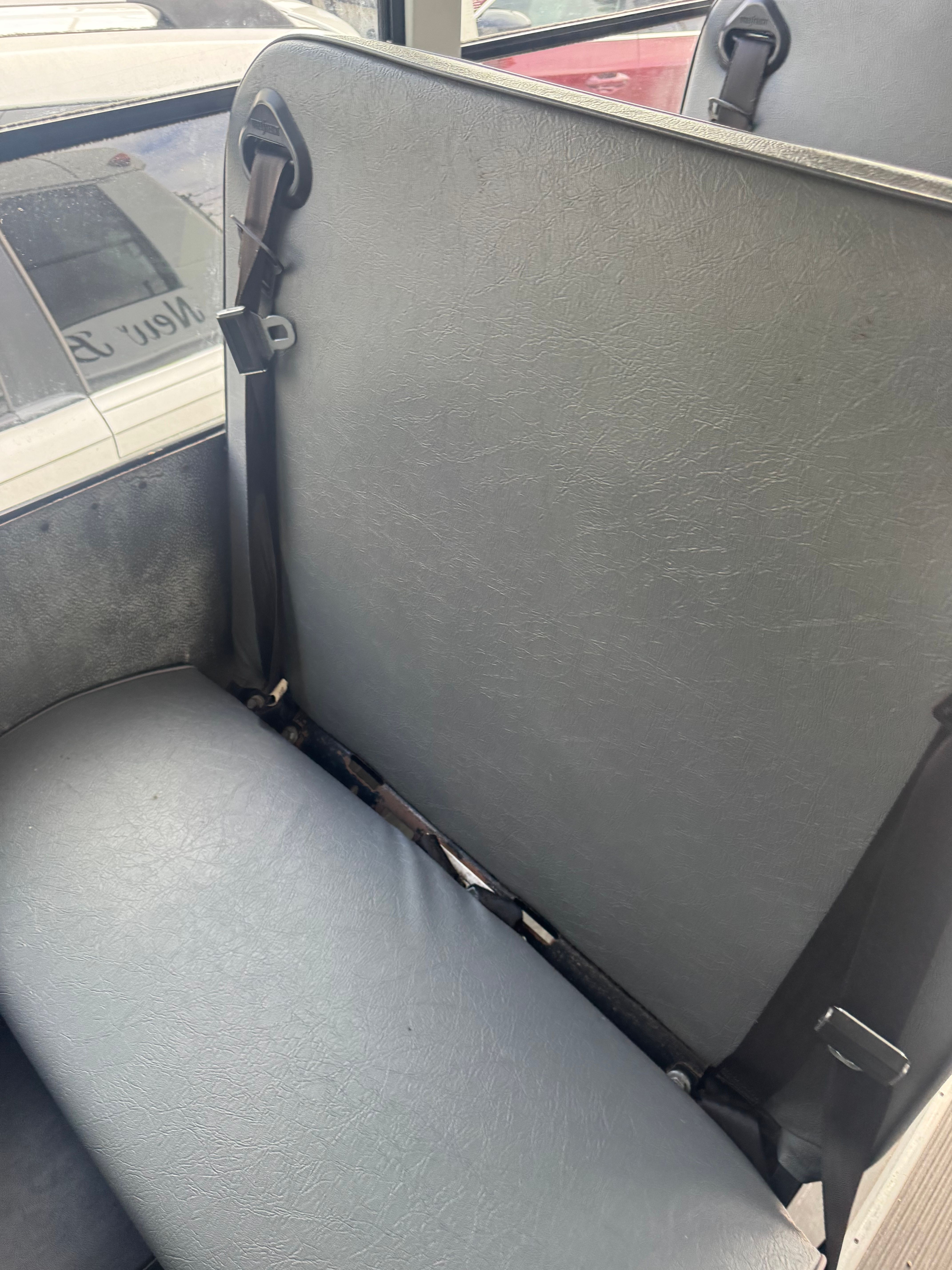 Used 2007 Chevrolet Express 3500 w/ School Bus Package RWD image 4
