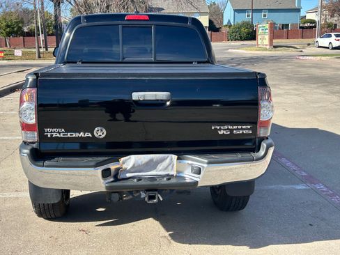 Used 2015 Toyota Tacoma PreRunner image 5