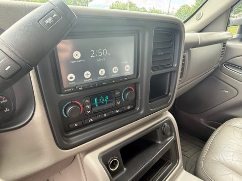 Used 2007 Chevrolet Silverado 3500 LT w/ Heavy-Duty Power Package AWD/4WD image 25