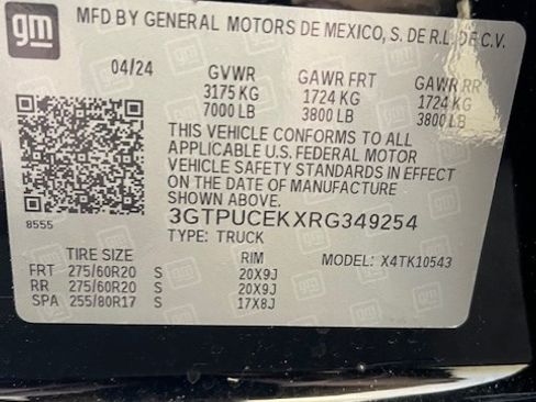 Used 2024 GMC Sierra 1500 Elevation w/ LPO, Elevation Black Package image 17