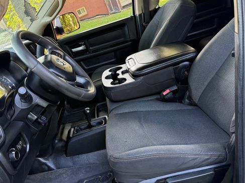 Used 2019 RAM 5500 Tradesman w/ Electrical Accessory Group AWD/4WD image 23