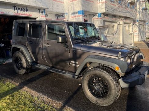 Used 2016 Jeep Wrangler Unlimited Sport w/ Quick Order Package 24S image 11