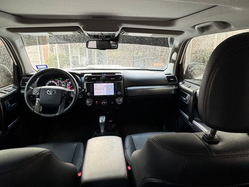 Used 2021 Toyota 4Runner TRD Off-Road Premium image 12