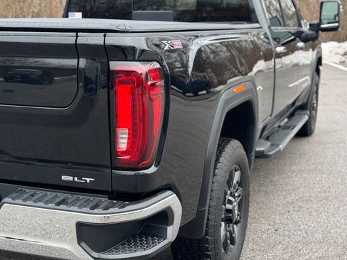 Used 2022 GMC Sierra 2500 SLT image 9