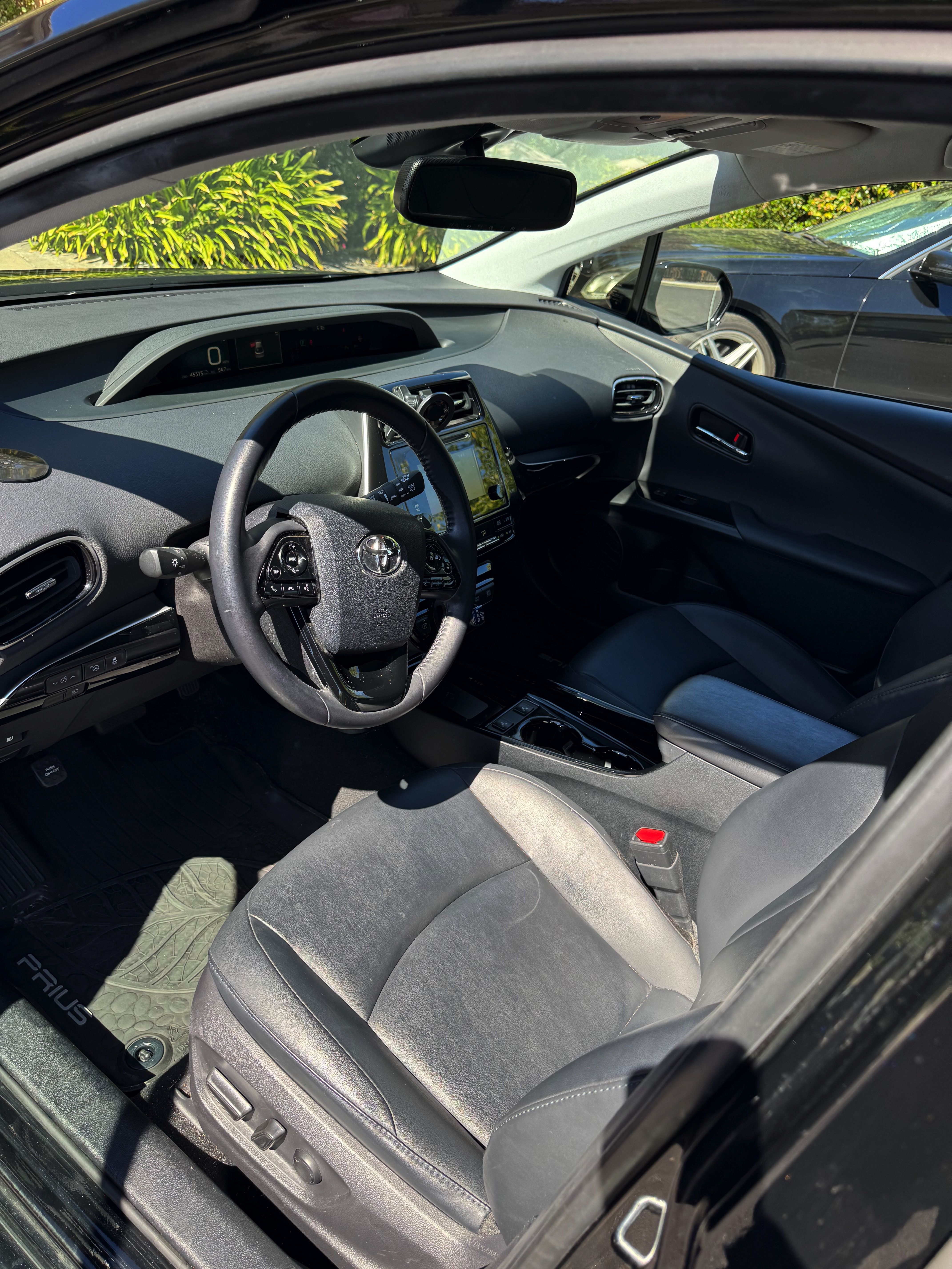 Used 2019 Toyota Prius XLE FWD image 10