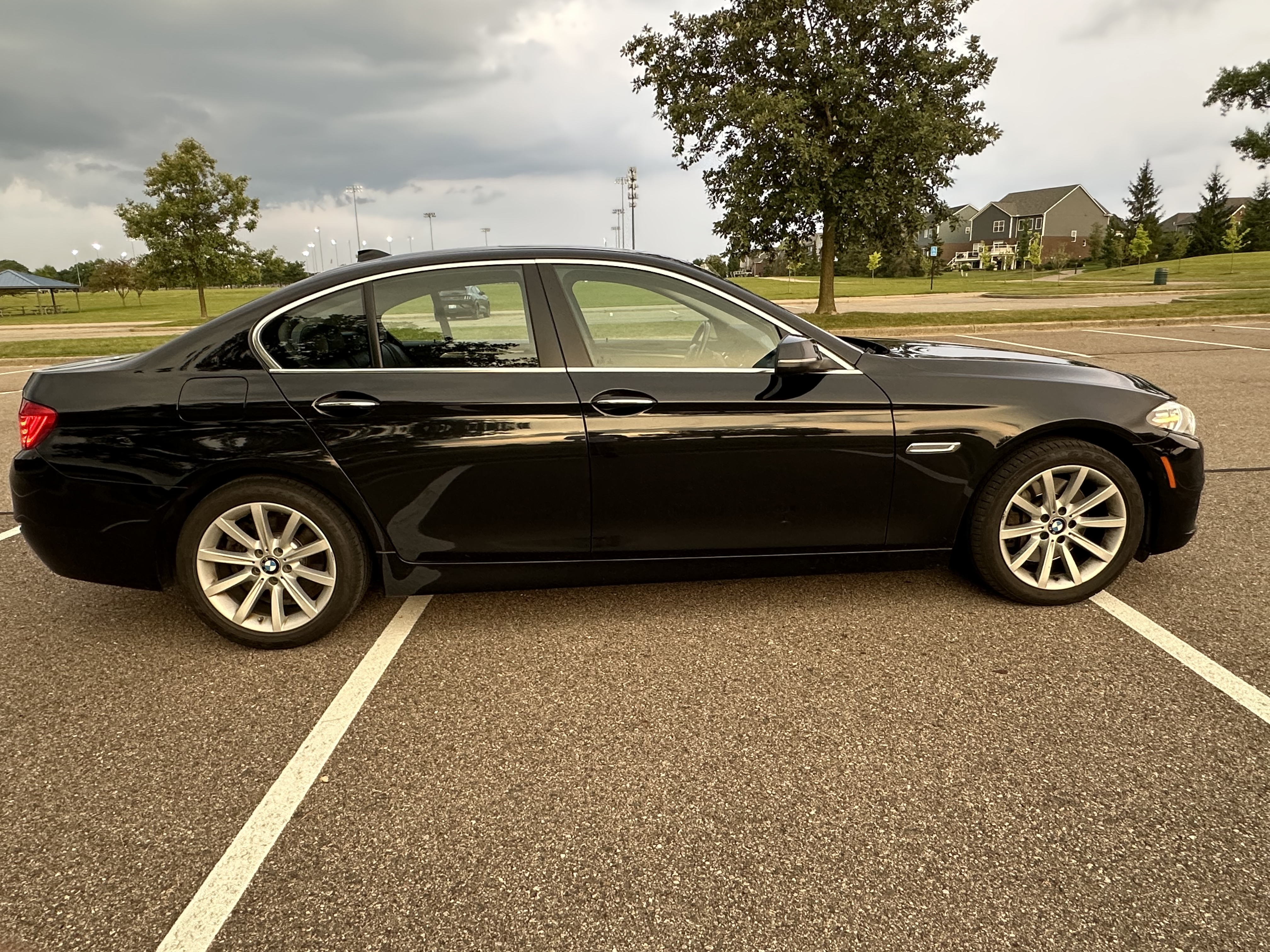 Used 2015 BMW 535i xDrive Sedan AWD/4WD image 4