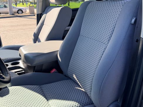 Used 2010 Toyota Tundra SR5 image 9