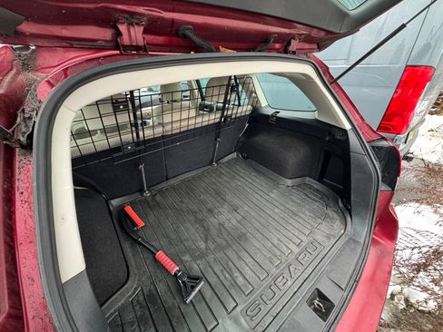 Used 2011 Subaru Outback 2.5i image 8