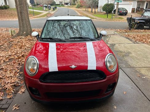 Used 2008 MINI Cooper Hardtop image 1