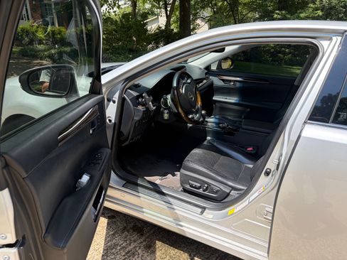 Used 2013 Lexus ES 350 w/ Luxury Pkg FWD image 11