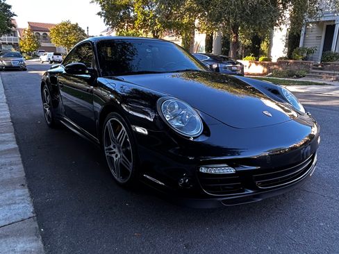 Used 2009 Porsche 911 Turbo image 4