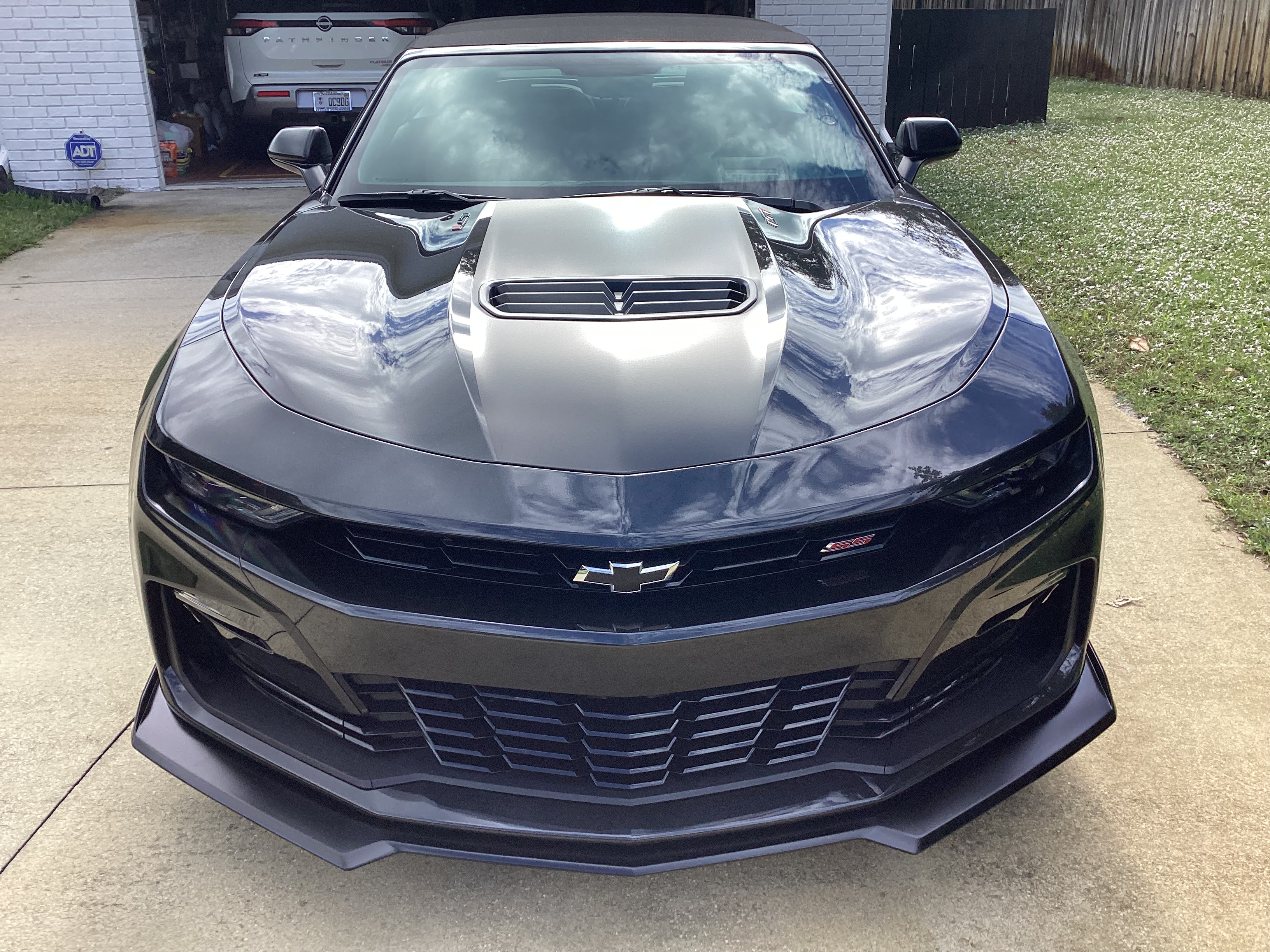 Used 2024 Chevrolet Camaro SS RWD image 8