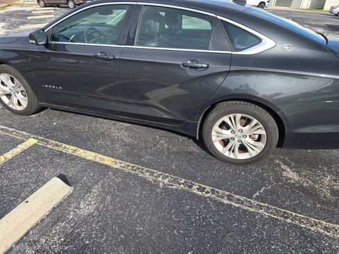Used 2014 Chevrolet Impala LT w/ Convenience Package FWD image 5