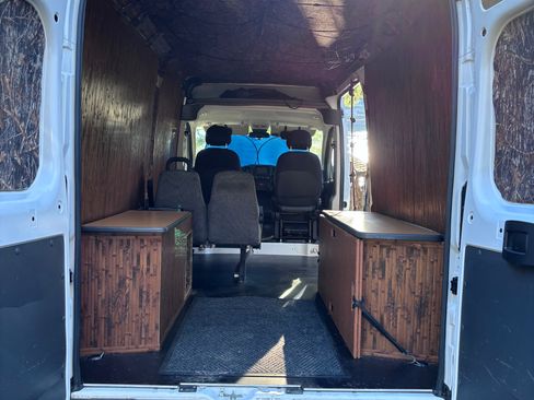 Used 2015 RAM ProMaster 2500 image 8