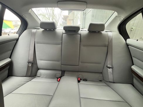 Used 2009 BMW 328i xDrive Sedan image 14