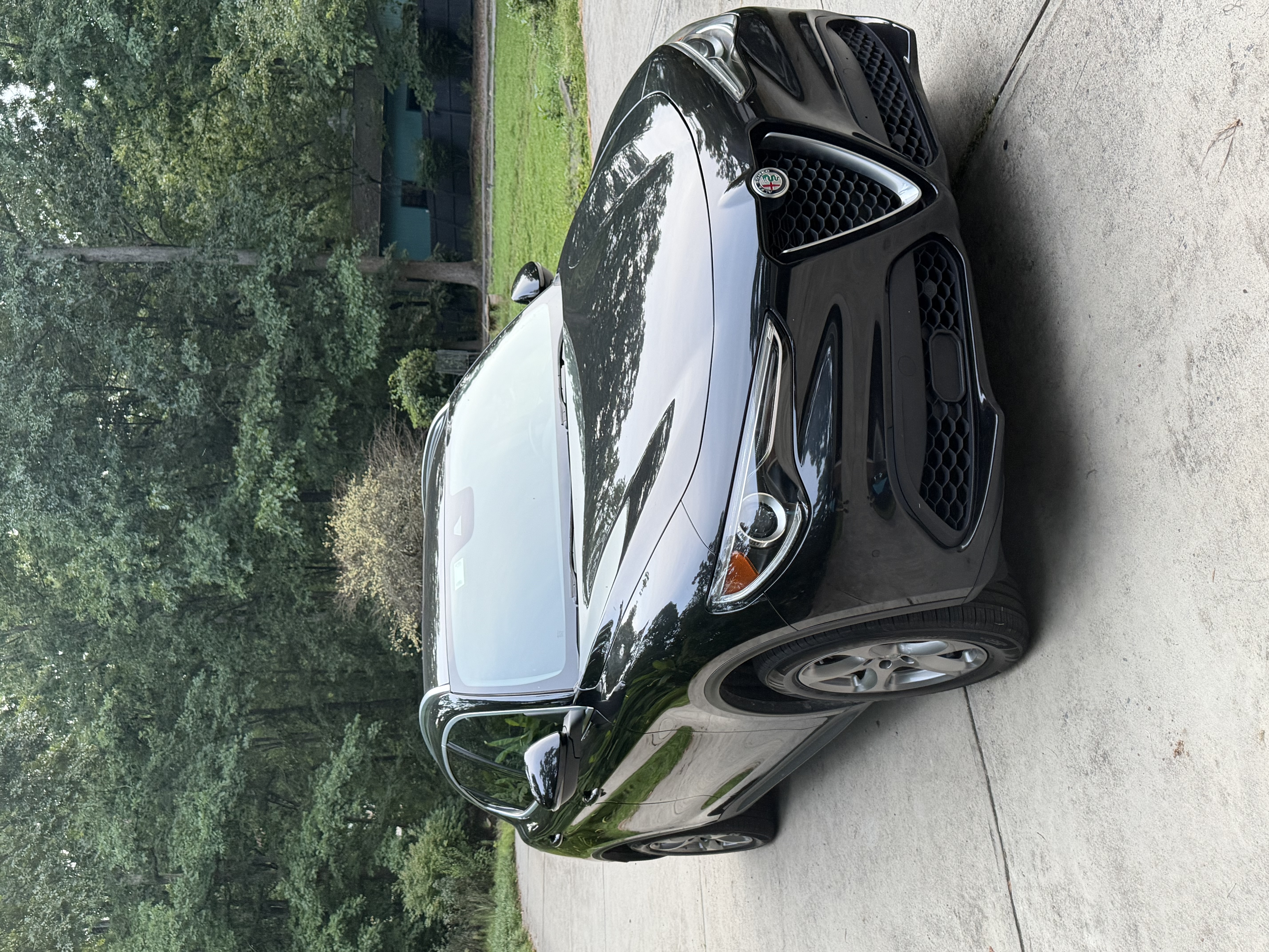 Used 2021 Alfa Romeo Stelvio Sprint w/ Cold Weather Package AWD/4WD image 6