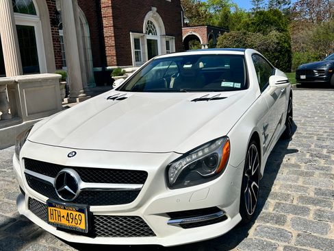 Used 2015 Mercedes-Benz SL 400 image 1