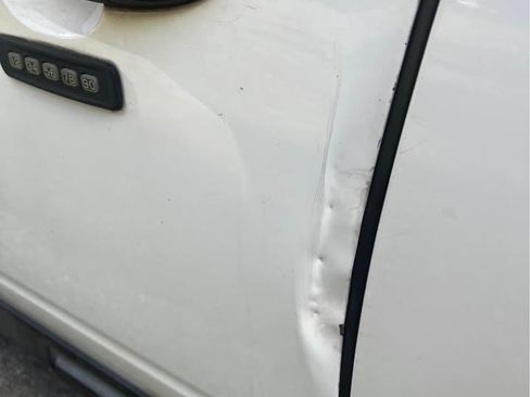 Used 2010 Ford Escape XLT image 12