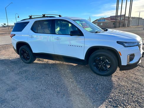 Used 2022 Chevrolet Traverse LS w/ Midnight/Sport Edition image 1