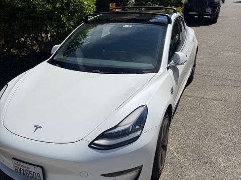Used 2020 Tesla Model 3 Long Range AWD/4WD image 15