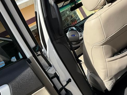 Used 2015 Ford Explorer Limited w/ Equipment Group 301A image 4