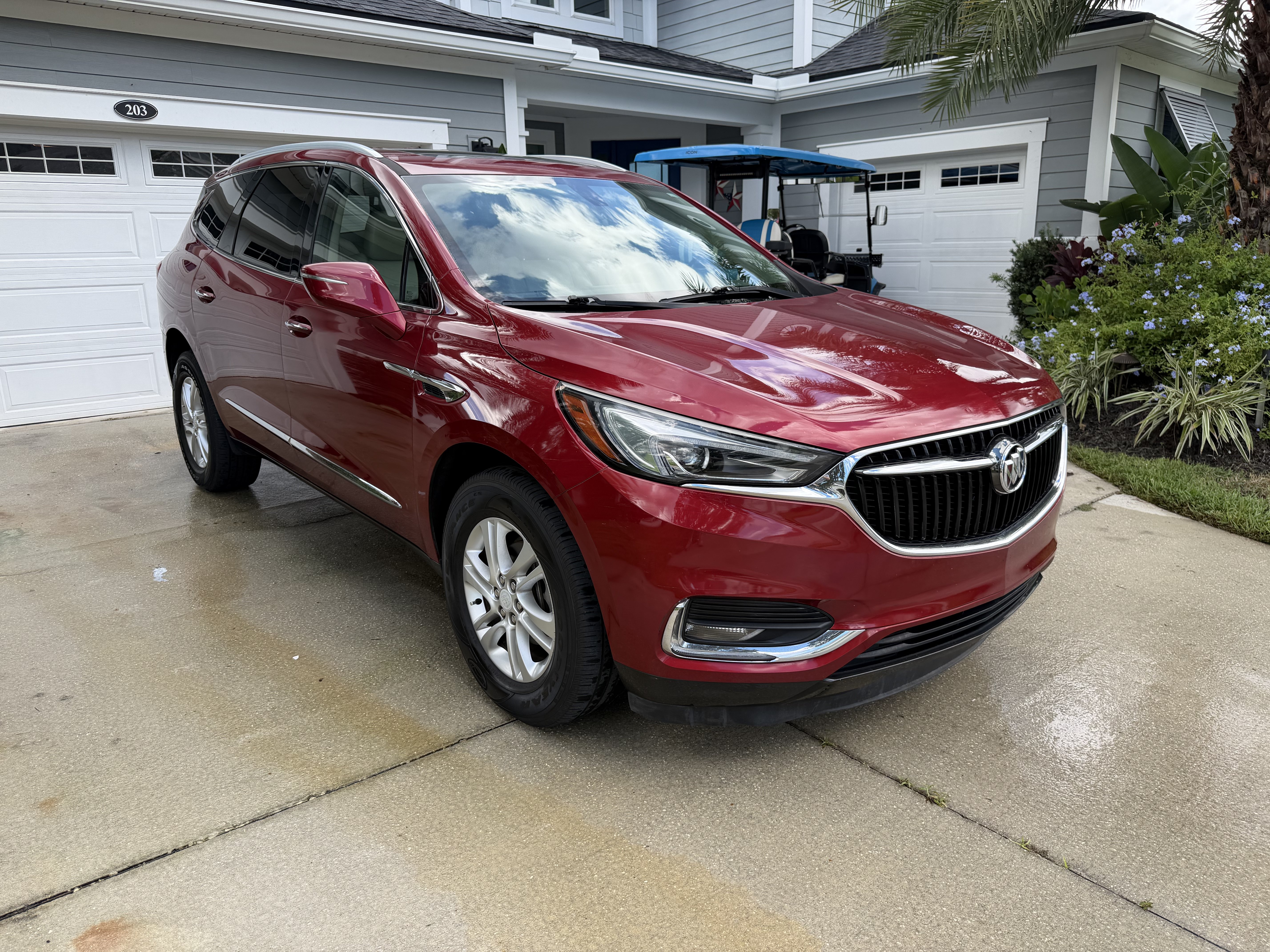 Used 2020 Buick Enclave Essence w/ Sound and Sites Package FWD image 15