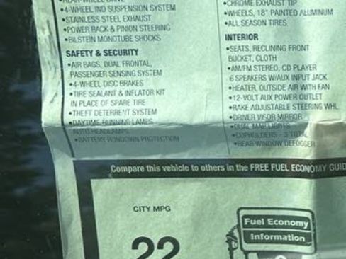 Used 2007 Pontiac Solstice Convertible image 18