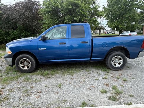Used 2010 Dodge Ram 1500 Truck ST w/ ST Popular Equipment Group AWD/4WD image 10