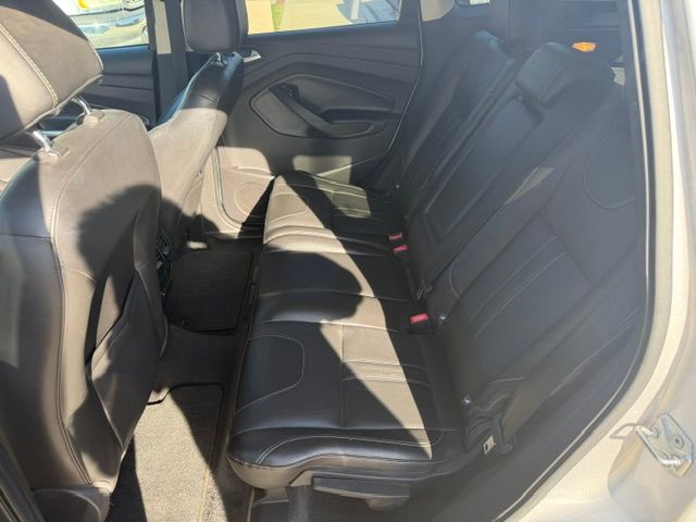 Used 2013 Ford Escape Titanium w/ Parking Technology Pkg FWD image 9