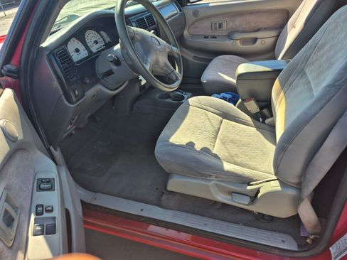 Used 2003 Toyota Tacoma PreRunner image 6