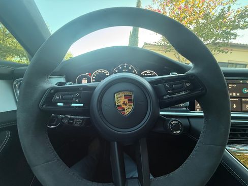 Used 2021 Porsche Panamera GTS AWD/4WD image 10
