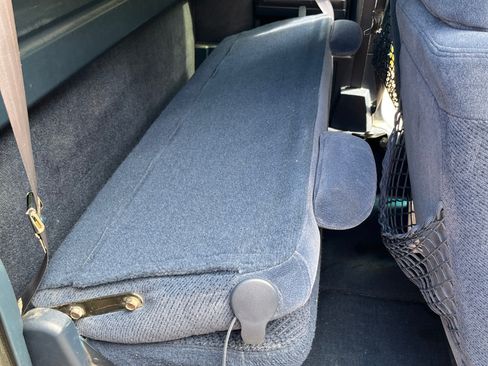 Used 1998 Chevrolet Silverado 1500 4x4 Extended Cab w/ Preferred Equipment Group 2 image 24
