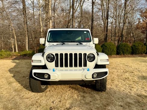 Used 2022 Jeep Wrangler 4xe High Altitude image 18